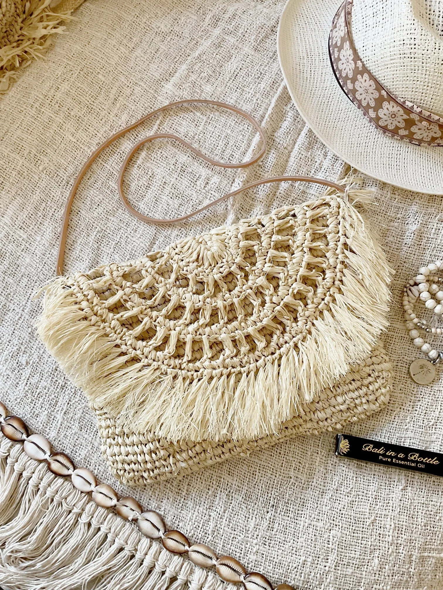Cayman Raffia Clutch
