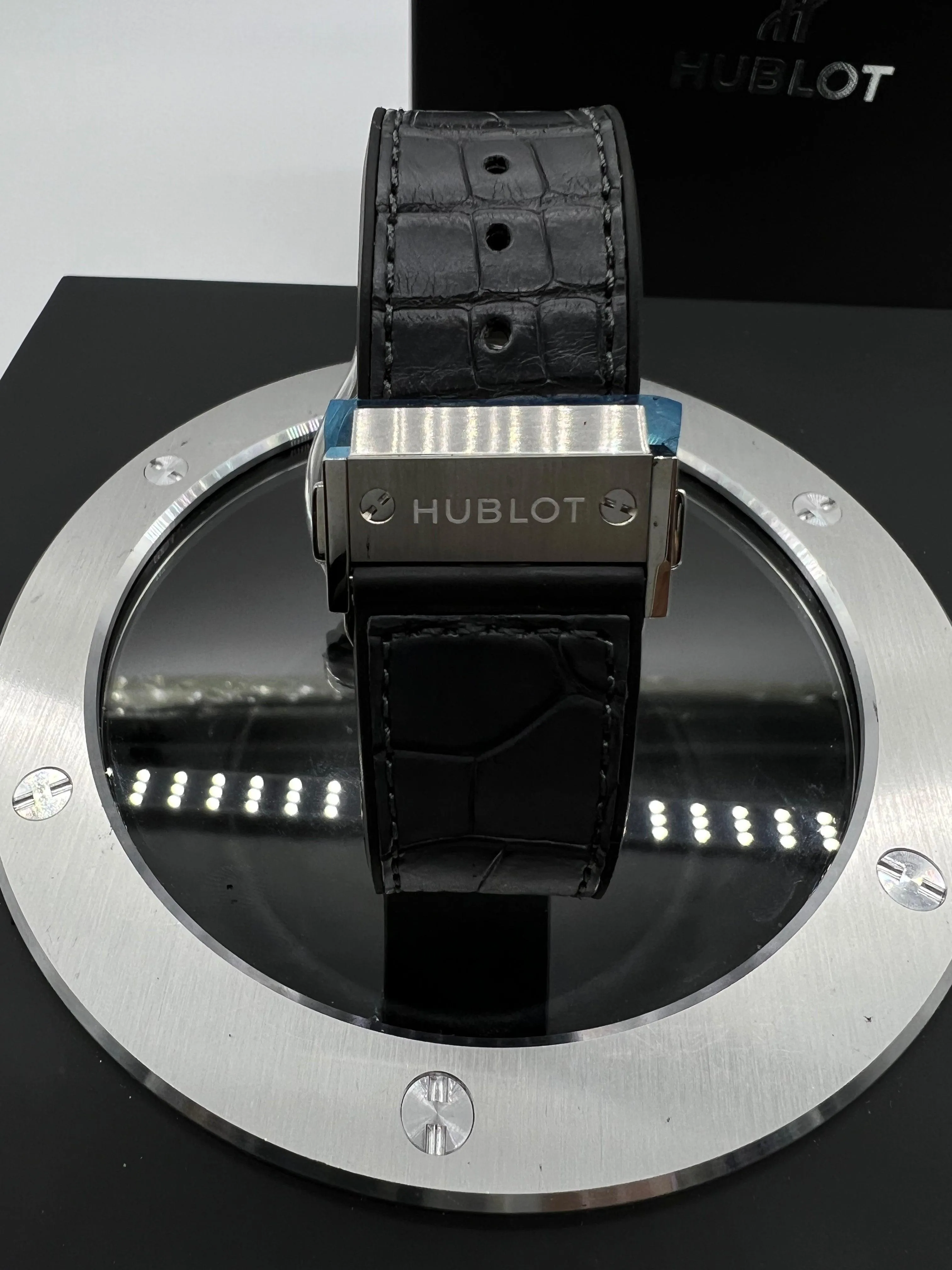 HUBLOT Classic Fusion Racing 42mm Automatic Date Titanium Grey Dial 542.NX.7071.LR Men Watch