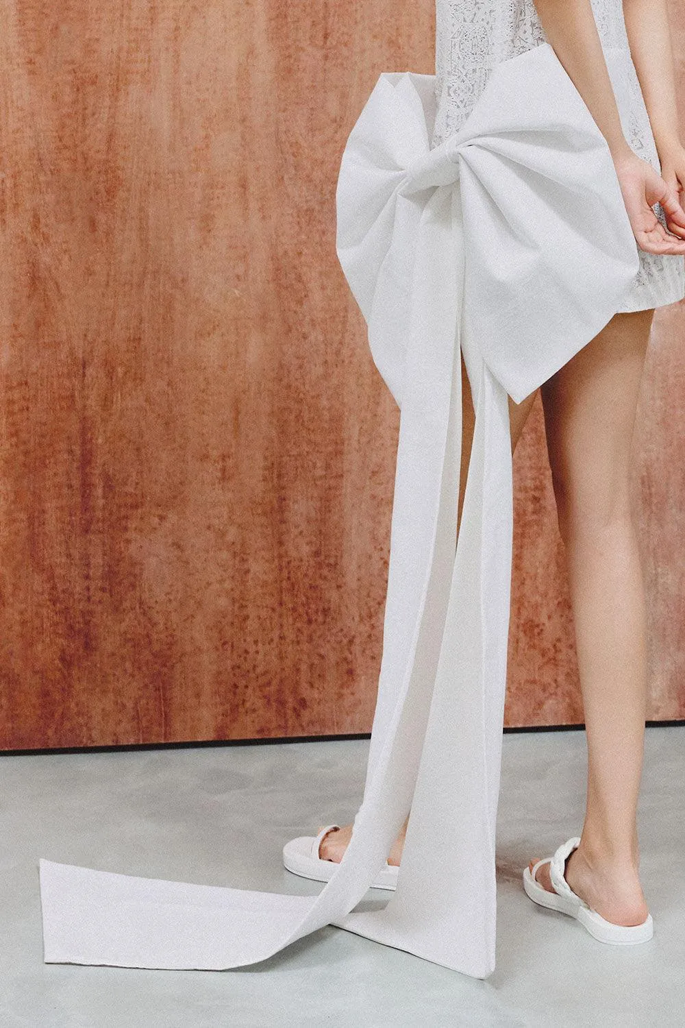 Leona Bow Tie Poplin Long Length Brooch