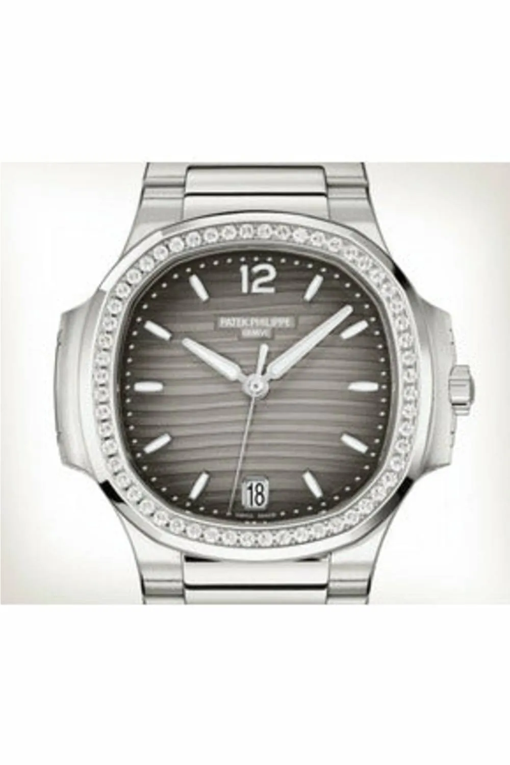 patek philippe 7118 / - 1200a - 011 - nautilus self- winding